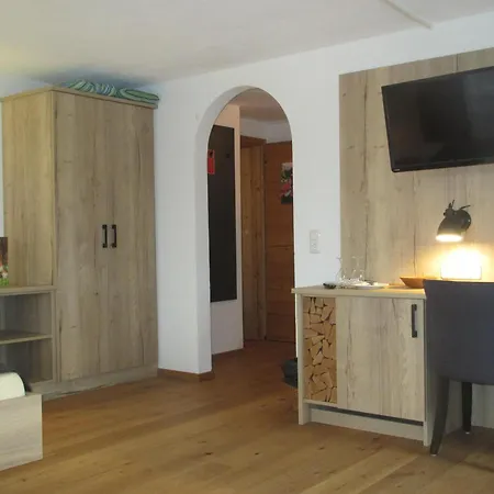 哈弗林格霍夫酒店 3*